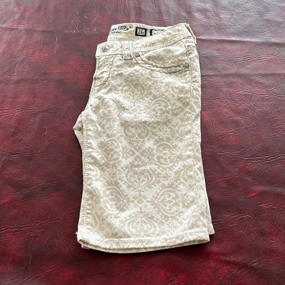 Miss Me CARGO Bermuda shorts. Size 26. - Picture 3 of 6